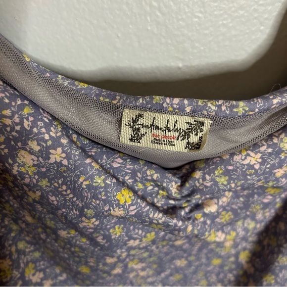 XS printed Bella bodysuit in chambray combo EUC - Picture 7 of 9